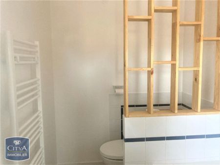 Location Appartement 2 pièces 45m² LAFRANCAISE 82130 - Photo 3