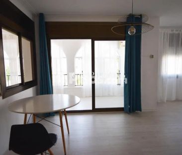 Casa en alquiler en Passeig de l'Espígol - Photo 2