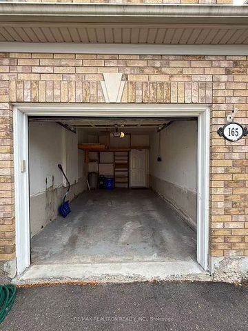 For Lease - 165 Warwick Crescent Unit# Main and Upper, Newmarket, Ontario - Photo 3