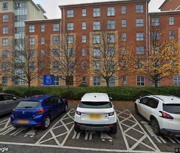 1 Bed Flat, Basing House, RG30 - Photo 1