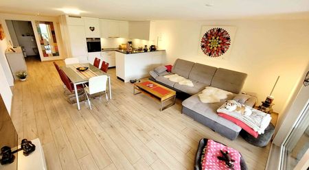 3.5 Zimmer, 93 m², 2. Stock - Photo 2