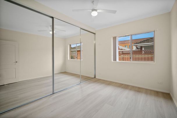 A Perfect Blend of Comfort, Style and Convenience - Photo 1