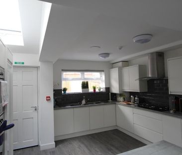 7 bedroom terraced house to rent - Photo 5