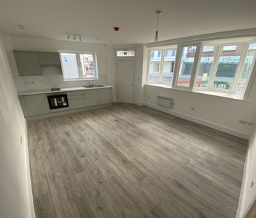 Upper Wickham Lane, Welling - Photo 2