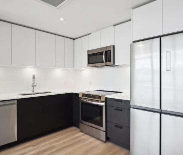 One Fifty Braid — 2 Bed + 1 Bath (C1) - Photo 3