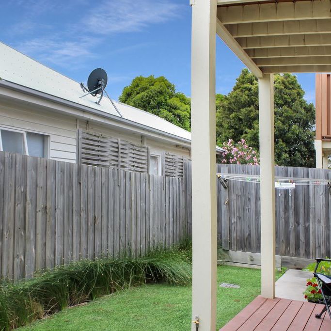 TWO STOREY HOME IN DESIRED SUBURB - Photo 1