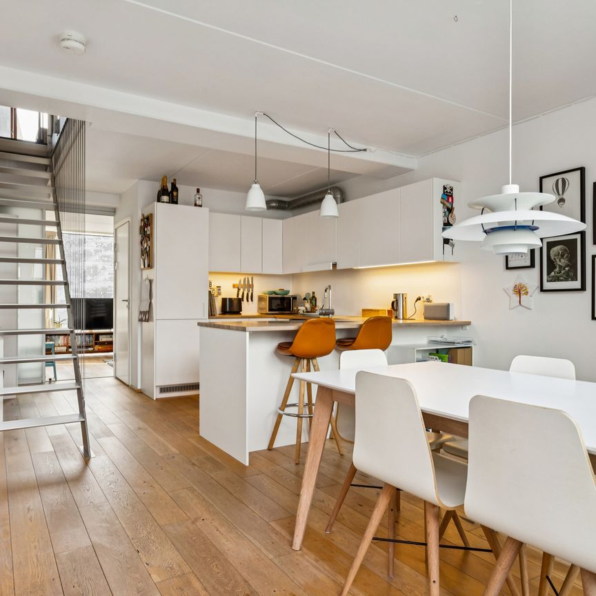 TIL LEJE Stor solrig terrasse · delvist møbleret · 2 toiletter · Tæt på Kalvebod Fælled - Photo 1