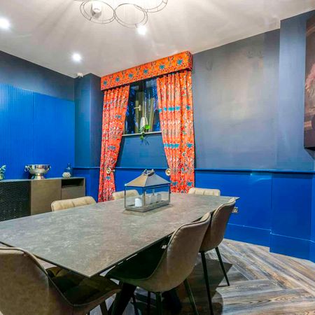 Elegance Apartment - Photo 5