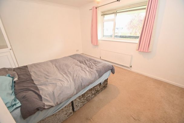 Newton Close, Slough, Berkshire,SL3 - Photo 1