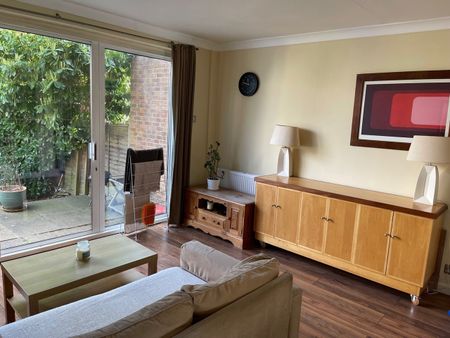 Room in a Shared House, Romeyn Road, SW16 - Photo 2