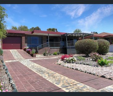 Coastal Living Just 10 Minutes from Port Lincoln with Sea Views & L... - Photo 3