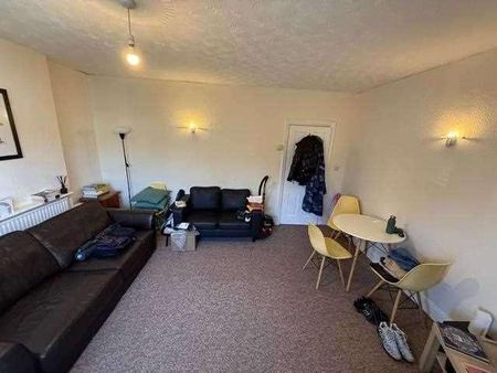 Devonshire Road, **student Apartment** Student Apartment **, Southampton, SO15 - Photo 4