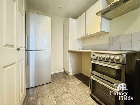 1 bedroom flat to rent - Photo 4