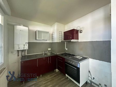 Location Appartement 2 pièces 41m² ALBI 81000 - Photo 4