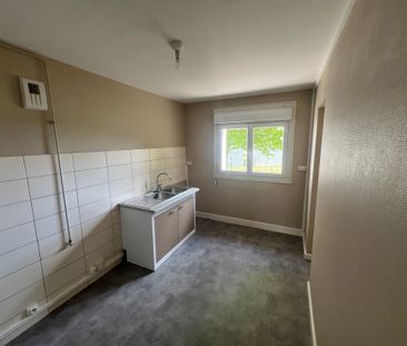 Location - Appartement T3 - 62 m² - Montbéliard - Photo 4