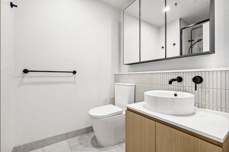 806/56-58 Myrtle Street, Ivanhoe - Photo 5