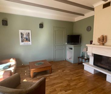 Location Appartement 4 pièces 83m² AIX EN PROVENCE 90ème - Photo 1