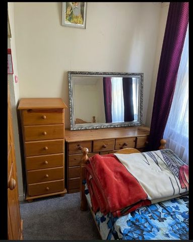 Room in a Shared House, West Road, E15 - Photo 5