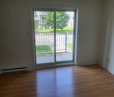 3 1/2 Terrebonne - Photo 2