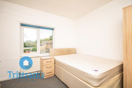 5 bed Flat for Rent - Photo 5