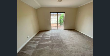 Large 4×2 Executive Property – 142A Planet Street, Carlisle - Photo 4