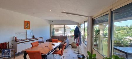 Location Appartement 6 pièces 139m² BRIVE LA GAILLARDE 19100 - Photo 2