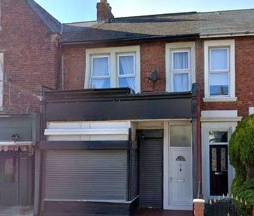 3 bedroom flat to rent - Photo 3