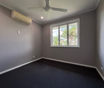 Neat & Convenient Home in Wulguru + Swimming Pool! - Photo 4