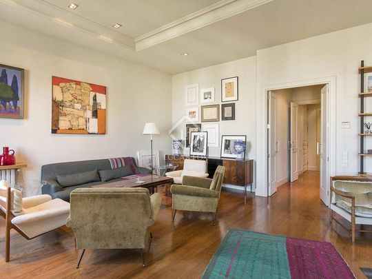 4 bedroom luxury Flat for rent in Barcelona, Spain - Photo 1