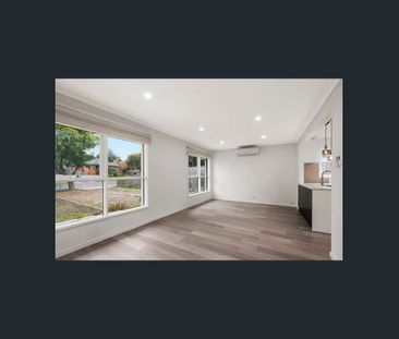 Modern Comfort in a Convenient Mooroolbark Location - Photo 2