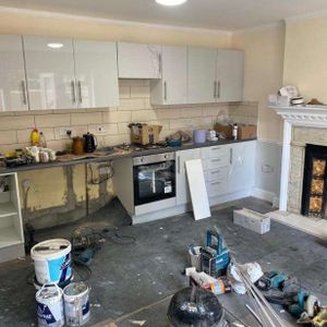 Parkgate Road, Wallington, SM6 - Photo 2