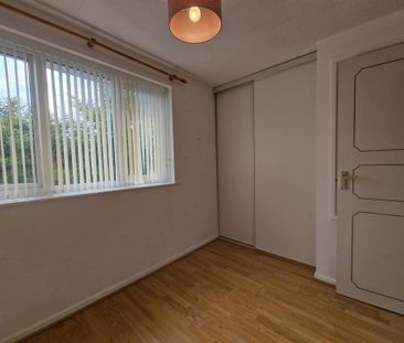 2 bedroom semi-detached house to rent - Photo 3