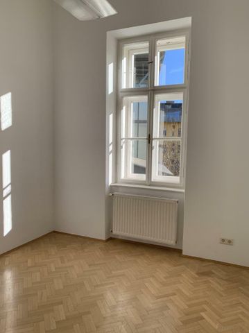 GroßzügigerTop-Altbau nächst Geidorfplatz mit Parkplätzen - Foto 2