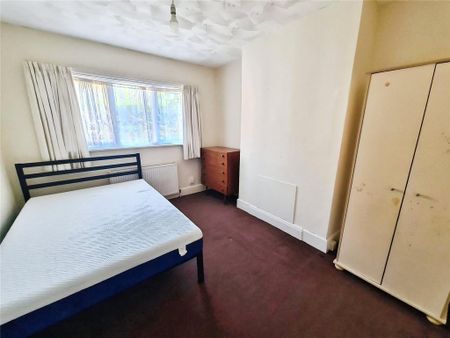 5 bedroom detached house to rent - Photo 5