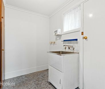 12 Mccubbin Avenue, Hope Valley SA, Belconnen - Photo 3