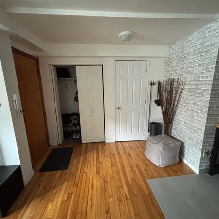 3 1/2 Rosemont - Photo 4