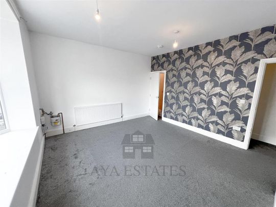 4 bedroom apartment to rent - Photo 1