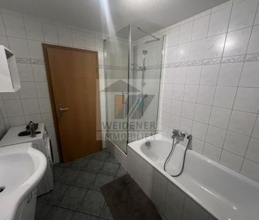 Für Junggebliebene: Tolle 2-Zimmer Wohnung mit Balkon im ruhigen Hi... - Foto 1