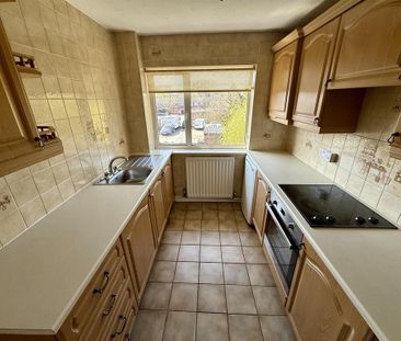 2 bedroom maisonette to rent - Photo 6