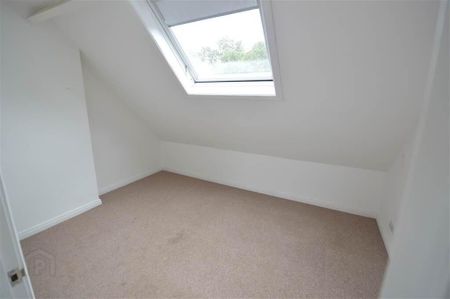 2 Minnowburn Terrace, Castlereagh, Belfast, BT8 7SN - Photo 2