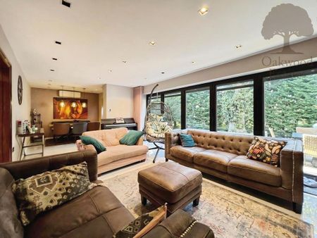 5 bedroom detached house to rent - Photo 2