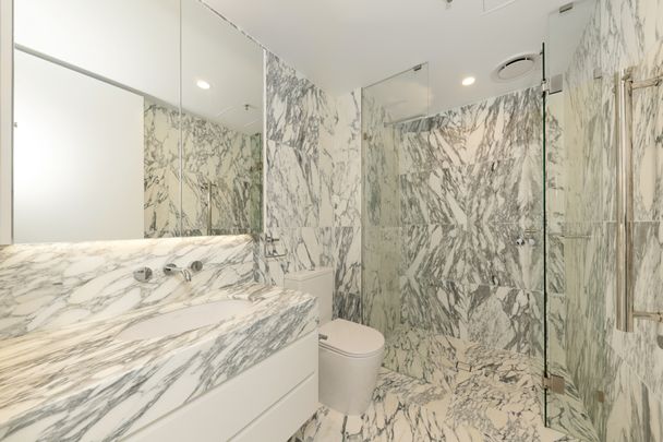 Brand-New Lakeside Apartment in the Heart of Campbell - Photo 1
