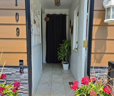 For Lease - 1109 Caven Street Unit# Main, Mississauga, Ontario - Photo 3