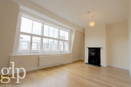 1 Bedroom Apartment, Brewer Street, London, Greater London, Soho, W1F - Photo 2