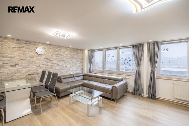 Pronájem bytu 4+kk 82 m² - Photo 1