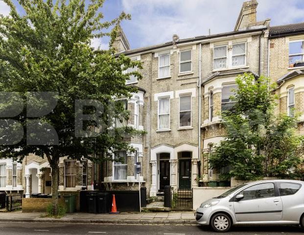 Gascony Avenue, London, NW6 - Photo 1