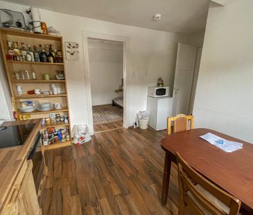 Gemütliche ca. 40m² große 2-Zimmer-Dachgeschosswohnung in Hagen Hol... - Foto 1