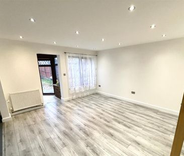 4 bedroom property to rent - Photo 3