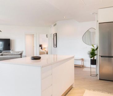 Luxury Apartment for rent in Marbella, Spain - Photo 4