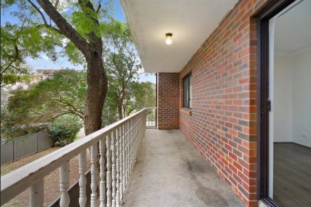 2/33 O'Connell Street, - Photo 4